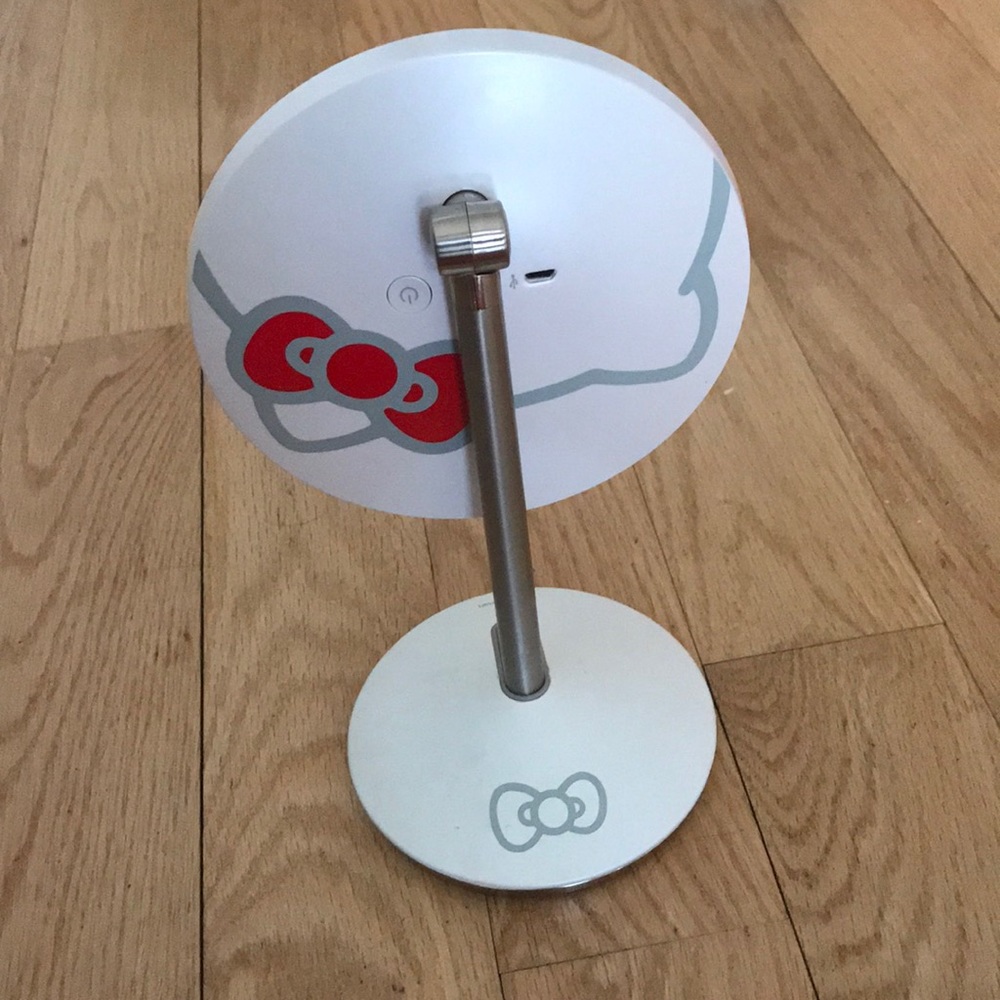 Simple Human HELLO KITTY TRAVEL MIRROR